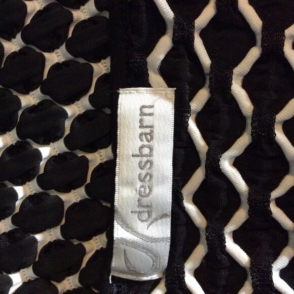 Dressbarn Black & White Textured Top with Long Sleeves with Front Clasp Closure - Picture 6 of 7